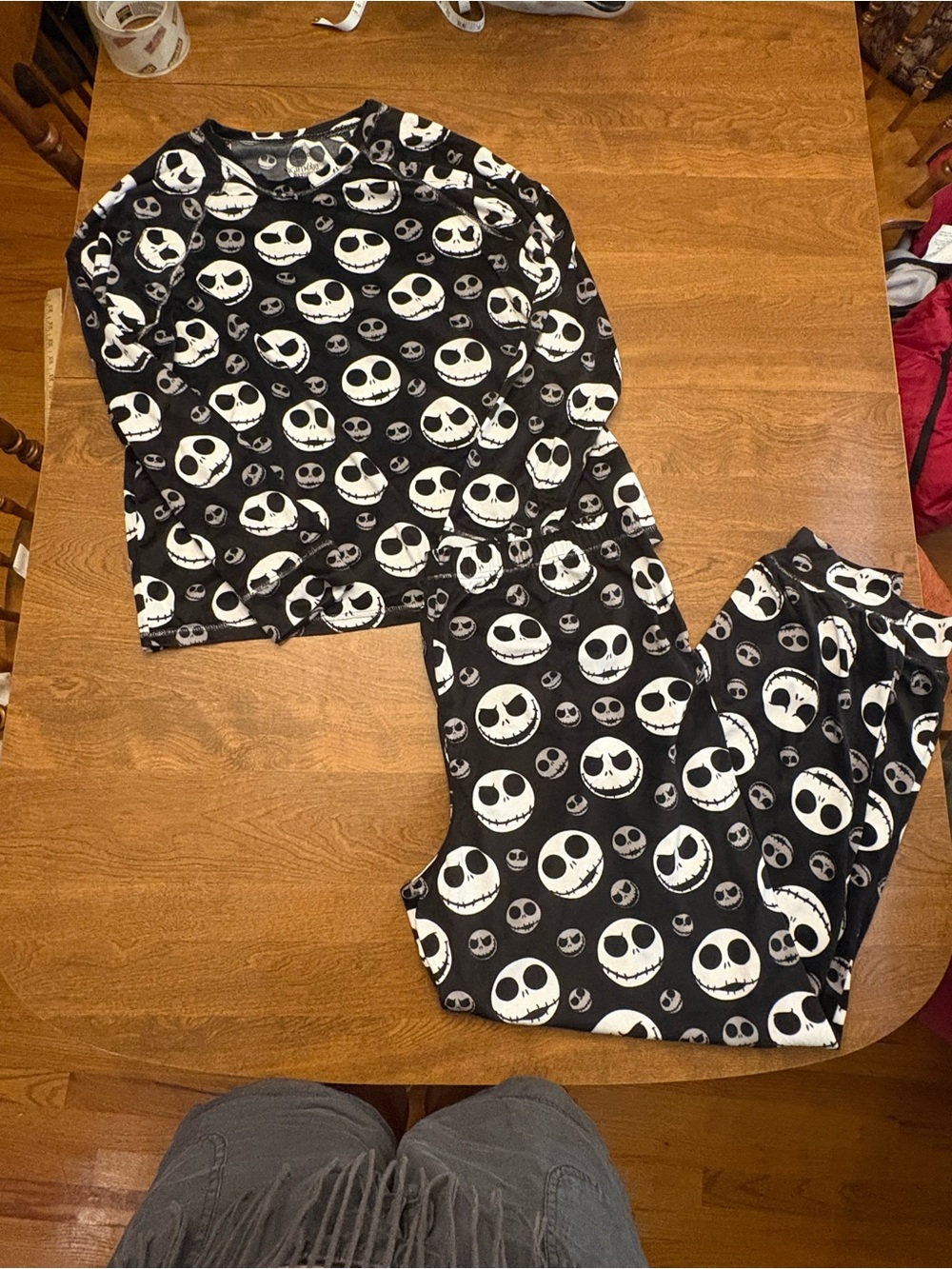 Black Skull-Print Women’s Two-Piece Pajama Set